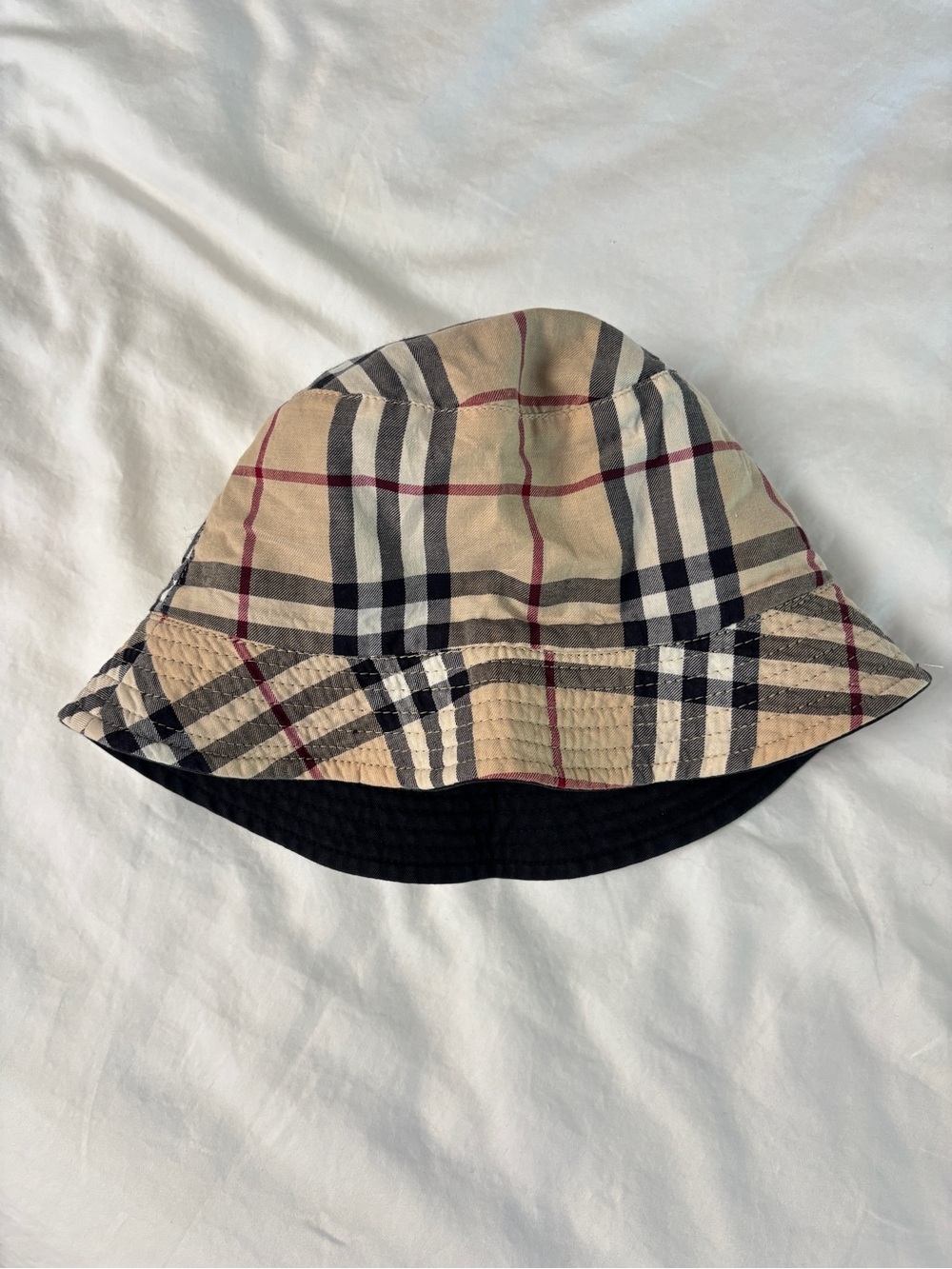 Burberry Beige Plaid Reversible Woman’s Bucket Hat